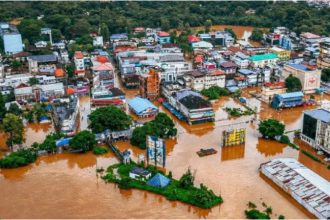 Meenachil and Lalam Rivers Breach Banks Pala Town Submerged as Heavy Rains Lash Kottayam