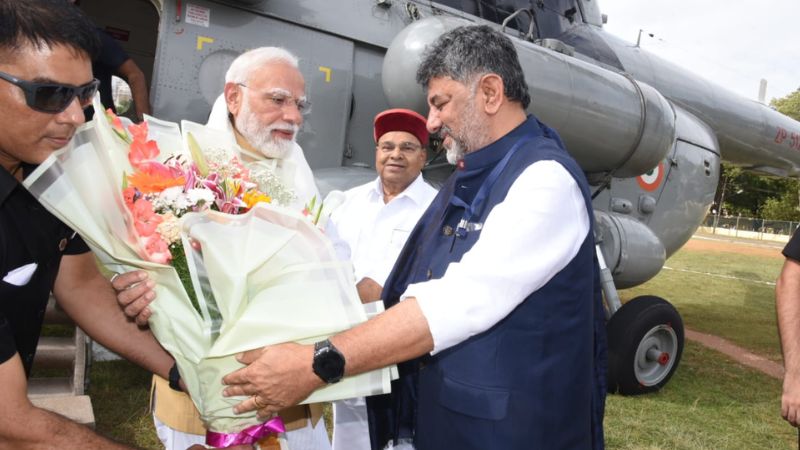 ಸಾಂಸ್ಕೃತಿಕ ನಗರಿ ಮೈಸೂರಿಗೆ ಆಗಮಿಸಿದ ಮೋದಿ 11 Modi in Mysuru 5