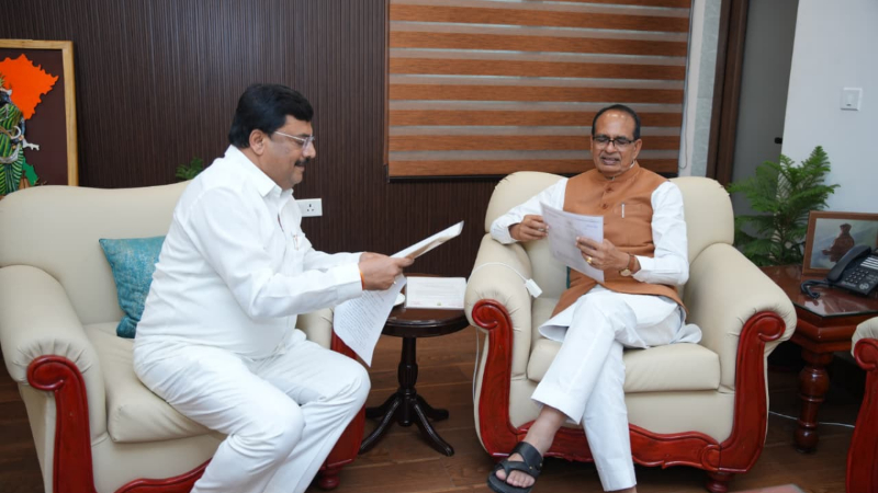 ಕೃಷಿ ಸಚಿವ ನರೇಂದ್ರಸ್ವಾಮಿ ಮನವಿಗೆ ಕೇಂದ್ರ ಸ್ಪಂದನೆ 9 Narendraswamy Shivaraj singh