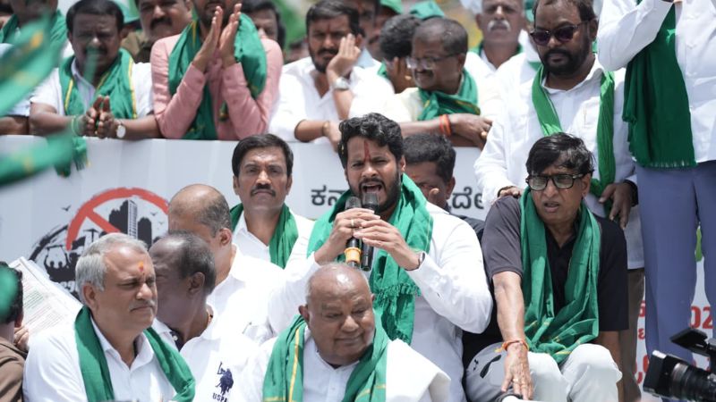 Nikhil Kumaraswamy 1 1