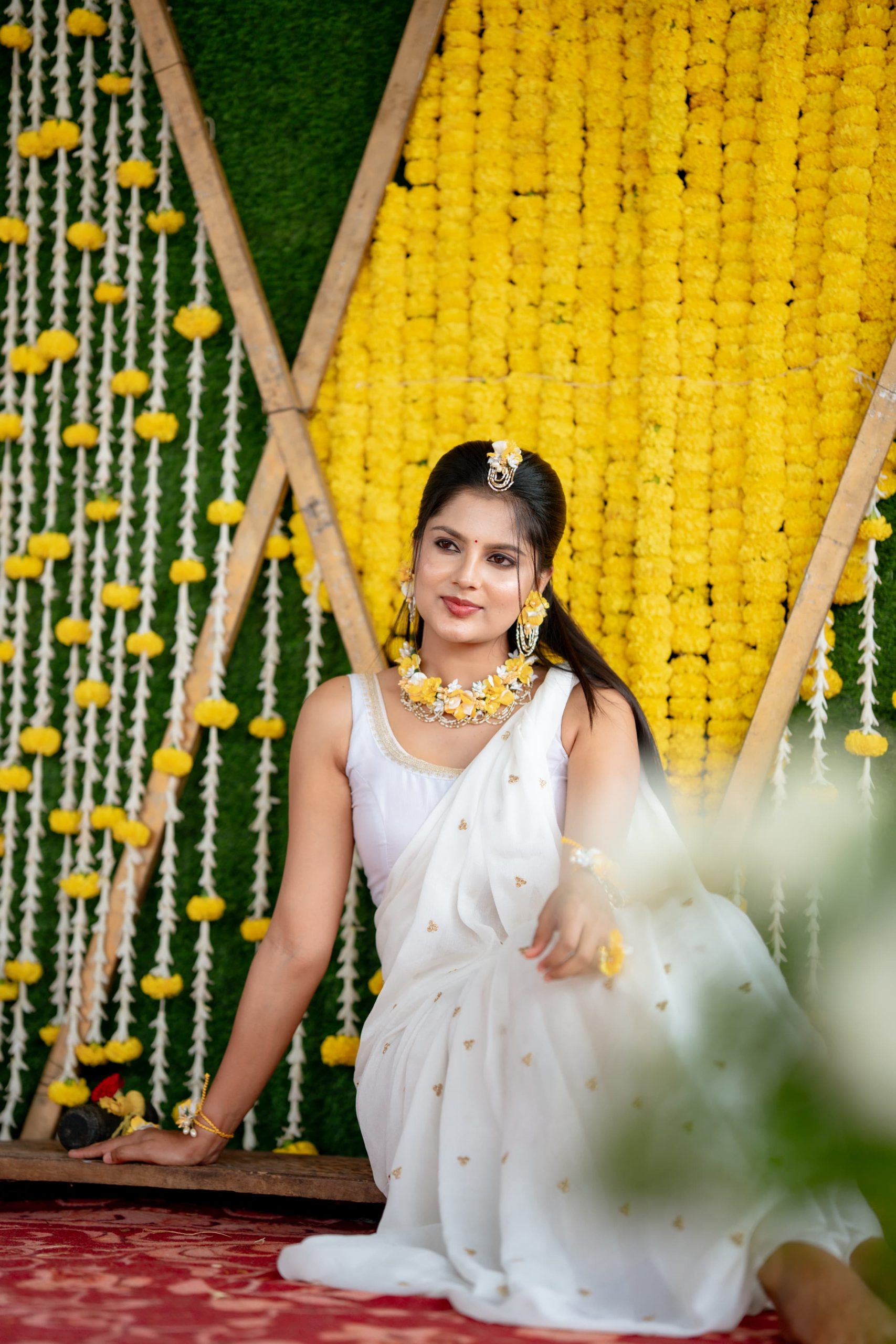 Photo Gallery | ಚಿಕ್ಕಣ್ಣ ಮದುವೆ ಸಡಗರ - ಅರಿಶಿಣ ಶಾಸ್ತ್ರದಲ್ಲಿ ಮಿಂದೆದ್ದ ಭಾವಿ ಪತ್ನಿ ಪಾವನಾ 37 Pavana Chikkanna 1 scaled