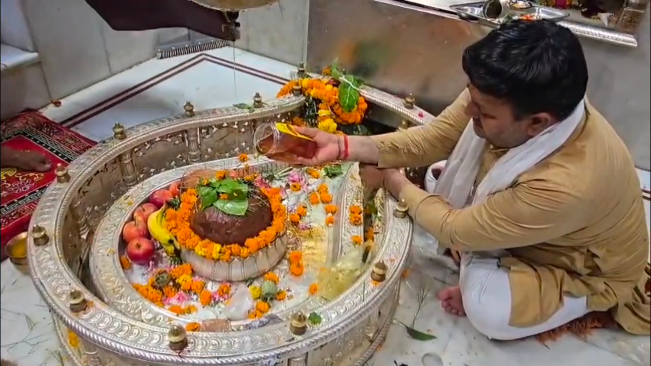 ಅರುಣಾಯದ ಸಂಗಮೇಶ್ವರ ಮಹಾದೇವ; ವರ್ಷಕ್ಕೊಮ್ಮೆ ಕಾಣಿಸಿಕೊಳ್ಳುವ ನಾಗ–ನಾಗಿಣಿಯ ಜೋಡಿಯ ರಹಸ್ಯವೇನು? 14 Sangmeshwar