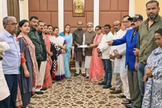 Supreme Court Notice To 20 Trinamool Rebel MPs. Why Speaker Didnt Get One