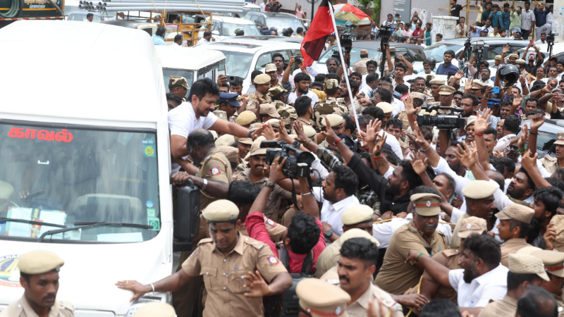 ಡಮ್ಮಿ ಸಿಎಂ - ವಿಜಯ್, ಟಿವಿಕೆ ವಿರುದ್ಧ ಉದಯನಿಧಿ ಸ್ಟಾಲಿನ್ ವಾಗ್ದಾಳಿ 10 Udhayanidhi Stalin 2
