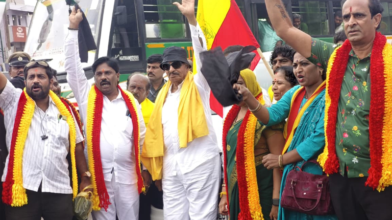 ಆ.13 ಕ್ಕೆ ಕರ್ನಾಟಕ ಬಂದ್ ಖಚಿತ, ಆ.10 ಕ್ಕೆ ಅತ್ತಿಬೆಲೆ ಗಡಿ ಬಂದ್: ವಾಟಾಳ್ ನಾಗರಾಜ್ 9 Vatal Nagaraj 2