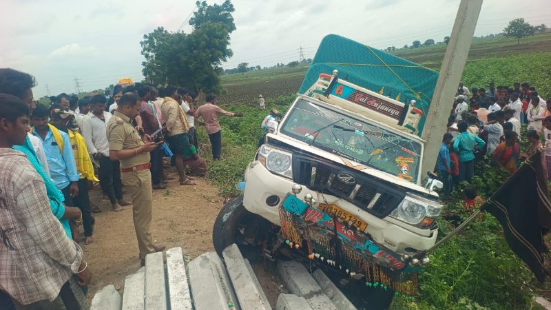 Yadgir Pickup Accident 3 Workers Killed