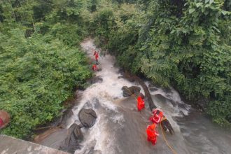 bantwal man washed away in water