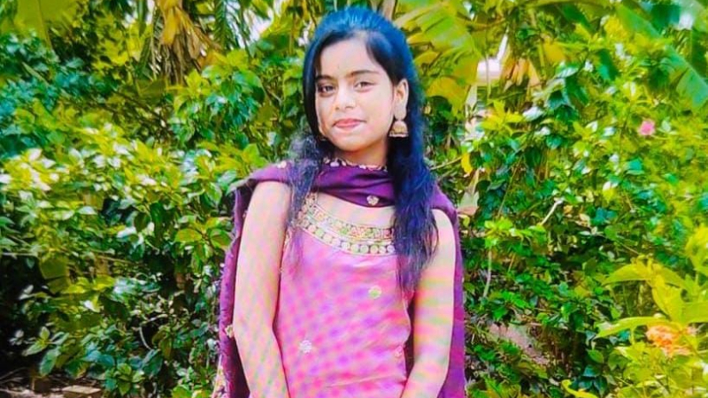 class 9 student hangs herself to death in shivamogga