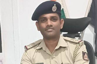 lokayukta officials detained halebidu psi for taking bribe