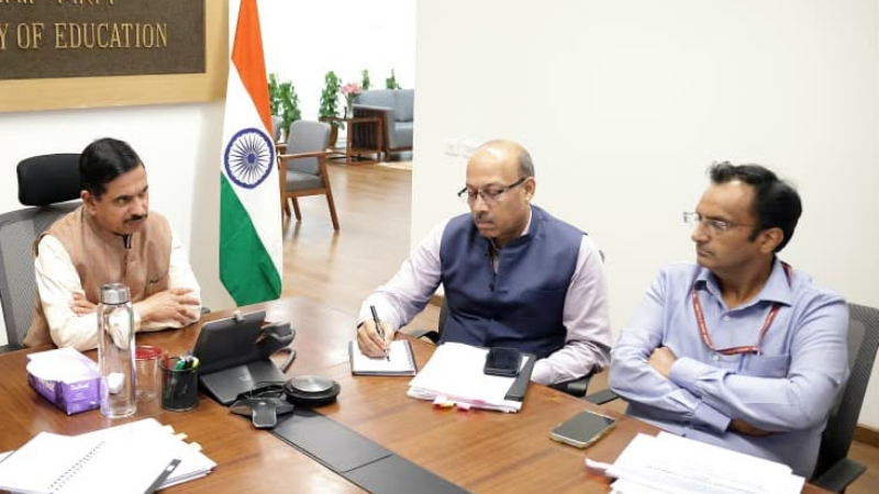pralhad joshi meeting