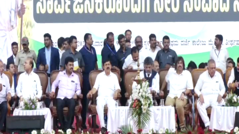 ಕಸ್ತೂರಿ ರಂಗನ್ ವರದಿ ಸಂವಾದ ವಿಧಾನಸೌಧದಲ್ಲಿ ಕುಳಿತು ಮಾಡಿದ್ರೇ ಪ್ರಯೋಜನ ಆಗಲ್ಲ: ಡಿ.ಕೆ ಶಿವಕುಮಾರ್ 11 D.K Shivakumar 1