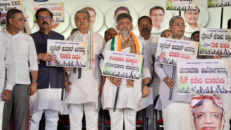 ಚುನಾವಣಾ ಆಯೋಗ ಮತಗಳ್ಳತನದ ಪಾಲುದಾರ: ಡಿಕೆಶಿ 10 DK Shivakumar ECI SIR