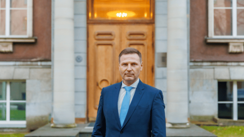 Estonias defence minister Hanno Pevkur
