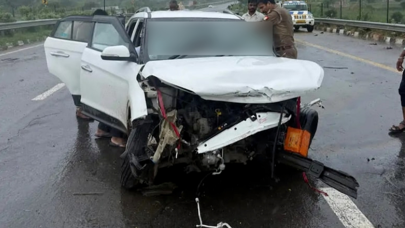 Lucknow Agra Expressway Accident