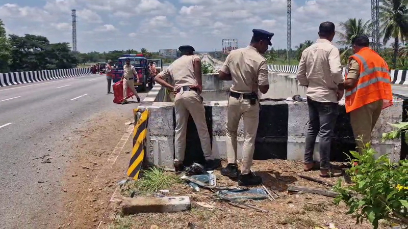 ಬೆಂ-ಮೈ ಏಕ್ಸ್ಪ್ರೆಸ್ ವೇನಲ್ಲಿ ಭೀಕರ ಅಪಘಾತ - ಫ್ಲೈಓವರ್ನಿಂದ ಕಾರು ಪಲ್ಟಿ, ಟೆಕ್ಕಿ ಸಾವು 10 Mandya Accident 3