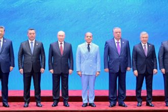 Pakistan PM Shehbaz Shari Cropping Modi from SCO Photo Sparks Global Trolling Netizens Slam Petty Narrative