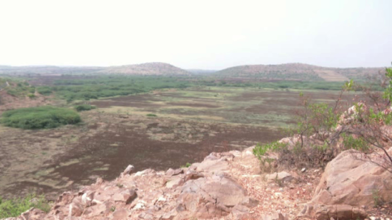 Rivers Overflow but Bagalkote Lakes and Canals Run Dry Farmers Outraged over Official Neglect 1