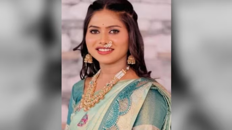 Rs 45 lakh wedding gold not enough Pune techie dies by suicide over dowry demands
