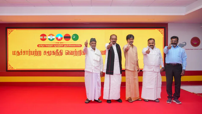 ʻಜಾತ್ಯತೀತ ಸಾಮಾಜಿಕ ನ್ಯಾಯ ವಿಜಯ ಒಕ್ಕೂಟʼ; ಟಿವಿಕೆ - ಕಾಂಗ್ರೆಸ್ ಮೈತ್ರಿಕೂಟಕ್ಕೆ ಹೊಸ ನಾಮಕರಣ 9 TVK Congress Alliance