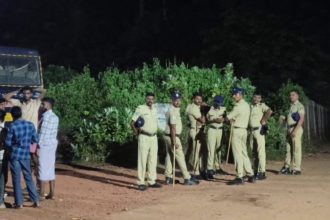 Tension in Bhatkal as Stones Pelted at Mosque Madrasa During Ganesha Immersion Procession 2