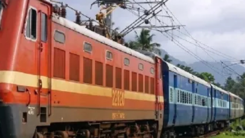 hubballi chikkamagaluru express train