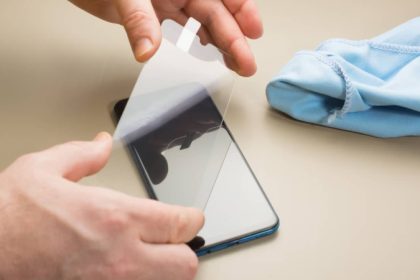 smartphone screen protectors