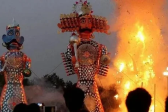 A 30 foot cockroach burnt alongside Ravana at Ramlila