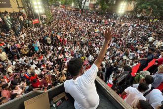 Abhijeet Dipke Shivaji Park Mumbai Protest