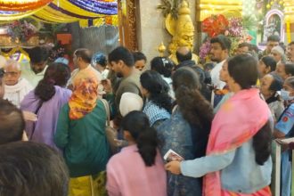 ಹಾಸನಾಂಬೆ ಜಾತ್ರೆ ಇತಿಹಾಸದಲ್ಲೇ ಮೊದಲ ದಿನ ಭಾರೀ ಜನಸಾಗರ - ಇದು ದೇವಿಯ ಪವಾಡ ಎಂದ ಶಿವಲಿಂಗೇಗೌಡ 27 HASANAMBA TEMPLE