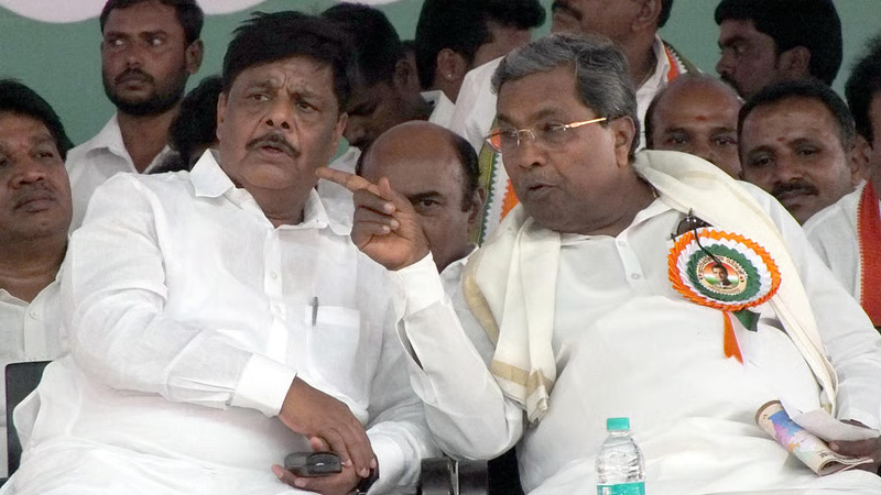 ಮುಂದುವರಿದ ಮಹದೇವಪ್ಪ ಮುನಿಸು – ಸಿದ್ರಾಮಯ್ಯಗೆ ಆಹ್ವಾನವಿಲ್ಲದೇ ʻಸಂವಿಧಾನ ದಿನʼ ಆಚರಣೆ