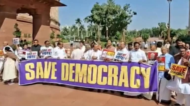 Live Updates |ಜ್ಞಾನೇಶ್ ಕುಮಾರ್ ರಾಜೀನಾಮೆಗೆ ಬೀದಿಗಿಳಿದ INDIA ಸಂಸದರು
