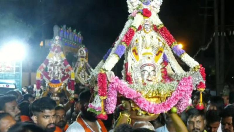 ಐತಿಹಾಸಿಕ ಮಡಿಕೇರಿ ದಸರಾಕ್ಕೆ ವಿದ್ಯುಕ್ತ ಚಾಲನೆ – ನಾಲ್ಕು ಶಕ್ತಿದೇವತೆಗಳ ಕರಗ ಉತ್ಸವ ಆರಂಭ