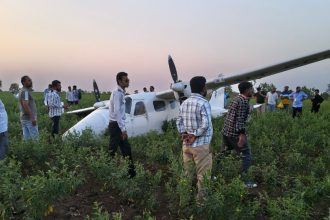 Plain emergency landing in kalaburagi