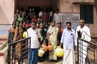 15 ದಿನಗಳಿಂದ ಕುಡಿಯುವ ನೀರಿಗೆ ಹಾಹಾಕಾರ - ಗ್ರಾಪಂ ಕಚೇರಿ ಮುಂದೆ ಬಿಂದಿಗೆ ಹಿಡಿದು ಹೋರಾಟ 20 Raichuru Water Protest