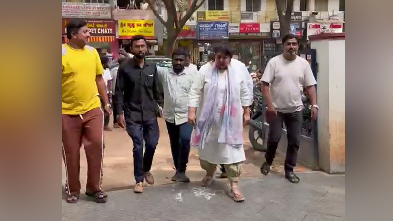 ಜಯನಗರದಲ್ಲಿ ಫಾರಂ-7 ದುರ್ಬಳಕೆ ಆರೋಪ - ಮಾಜಿ ಶಾಸಕಿ ಸೌಮ್ಯ ರೆಡ್ಡಿ ದೂರು; ಐವರ ವಿರುದ್ಧ FIR 9 Sowmya Reddy