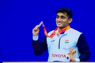 ಪ್ಯಾರಾ ಏಷ್ಯನ್ ಗೇಮ್ಸ್ನಲ್ಲಿ ಬೆಳಗಾವಿ ಹುಡುಗನಿಗೆ ಕಂಚಿನ ಪದಕ: ಈಜು ಸ್ಪರ್ಧೆಯಲ್ಲಿ ಸ್ವಾತಿಕ್ ಪಾಟೀಲ್ಗೆ ಕಂಚು 26 Swathik Patil