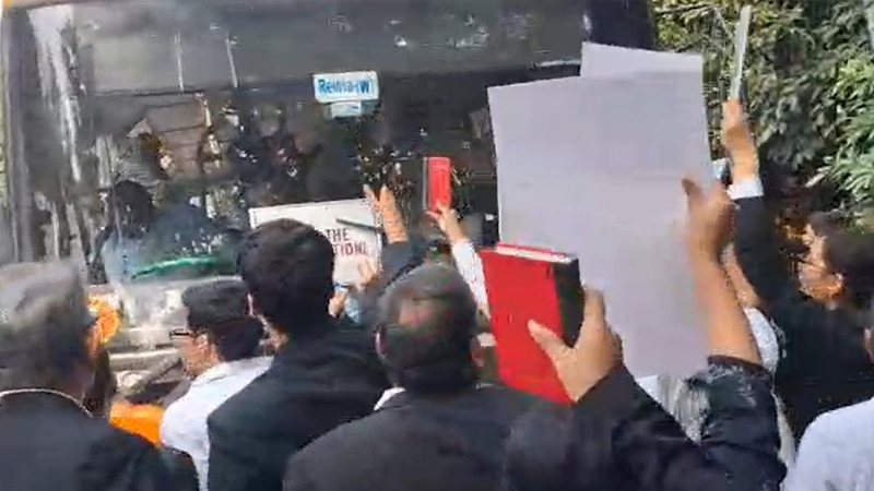 lawyers Protest 2