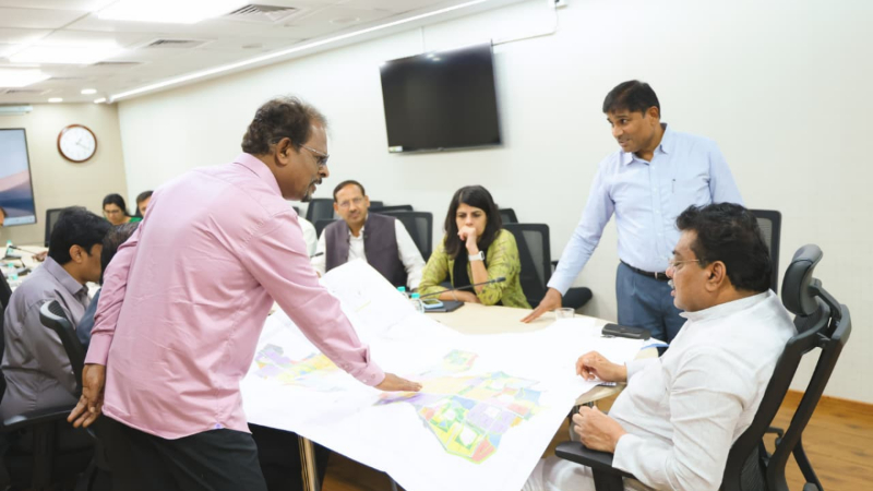 m.b.patil meeting
